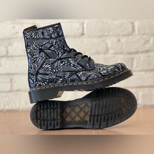 Dr. Martens 1460 Women Size 9 Eye Boots Grey Butterfly Print Suede Doc Martens